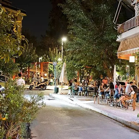 Postmodern In Pangrati